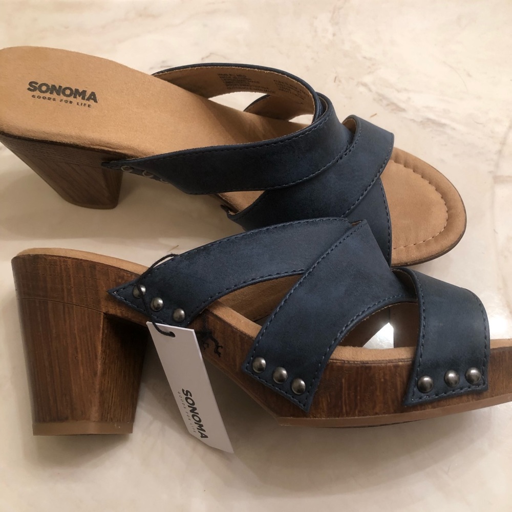 Navy wood healed mules